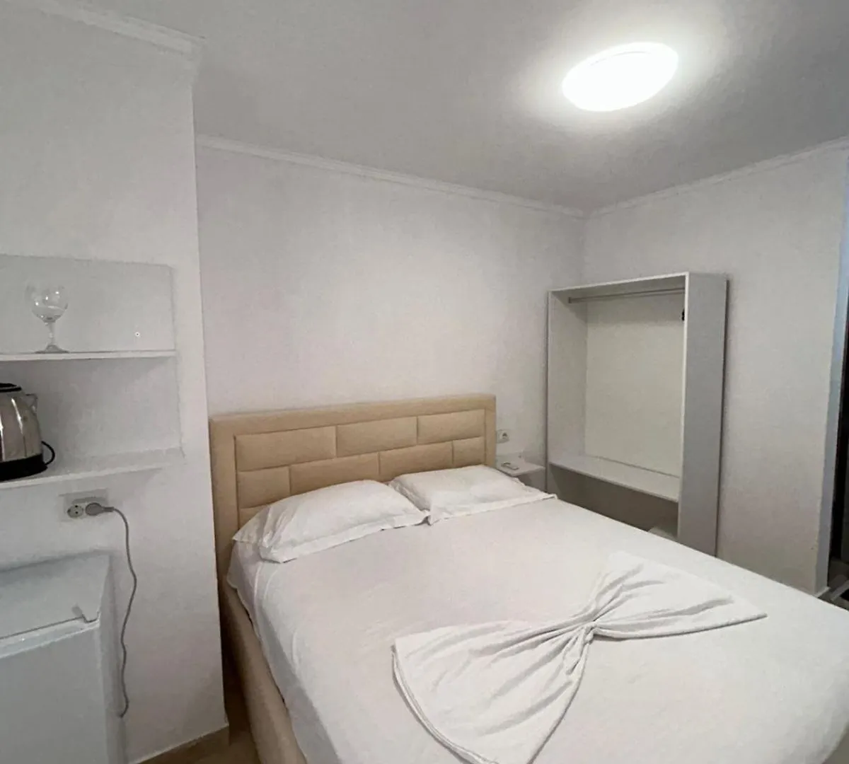 Vjollca'S Home Sarande Holiday home