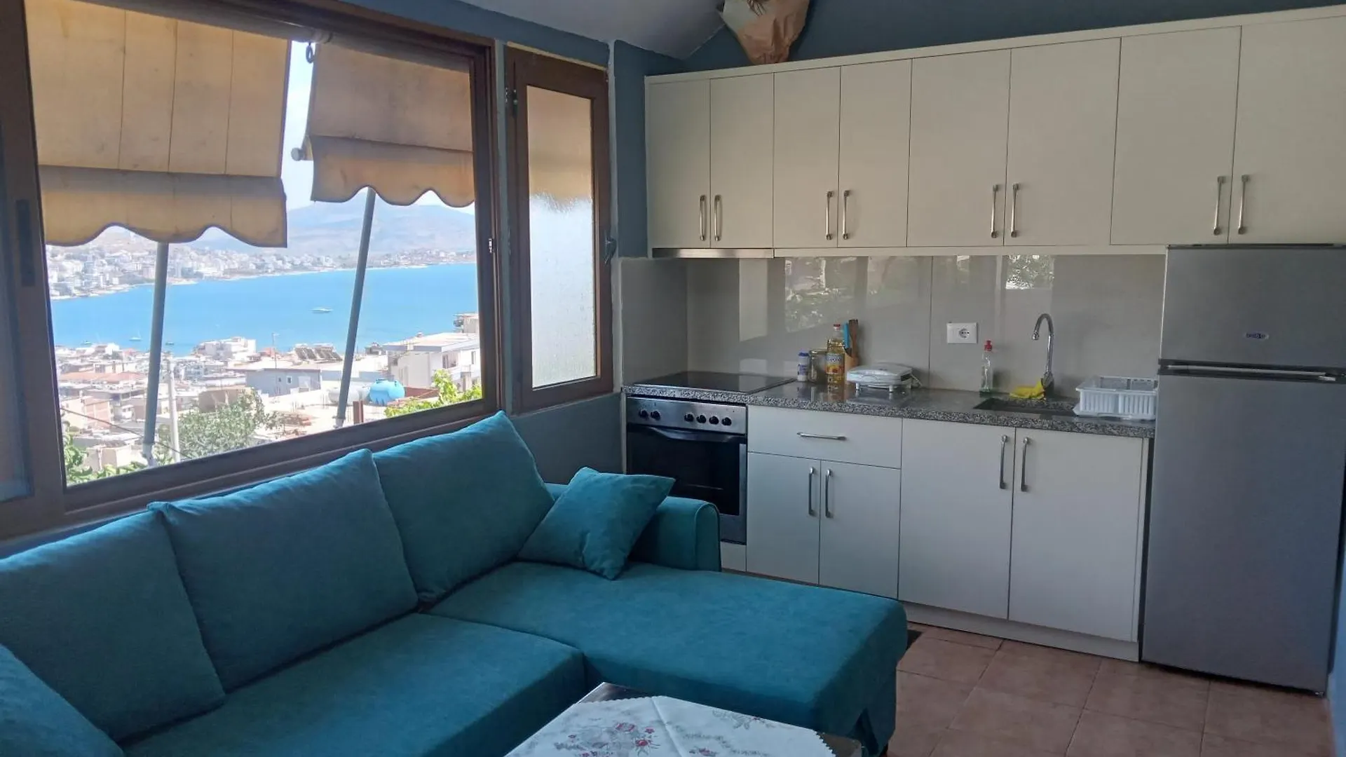 Vjollca'S Home Sarande