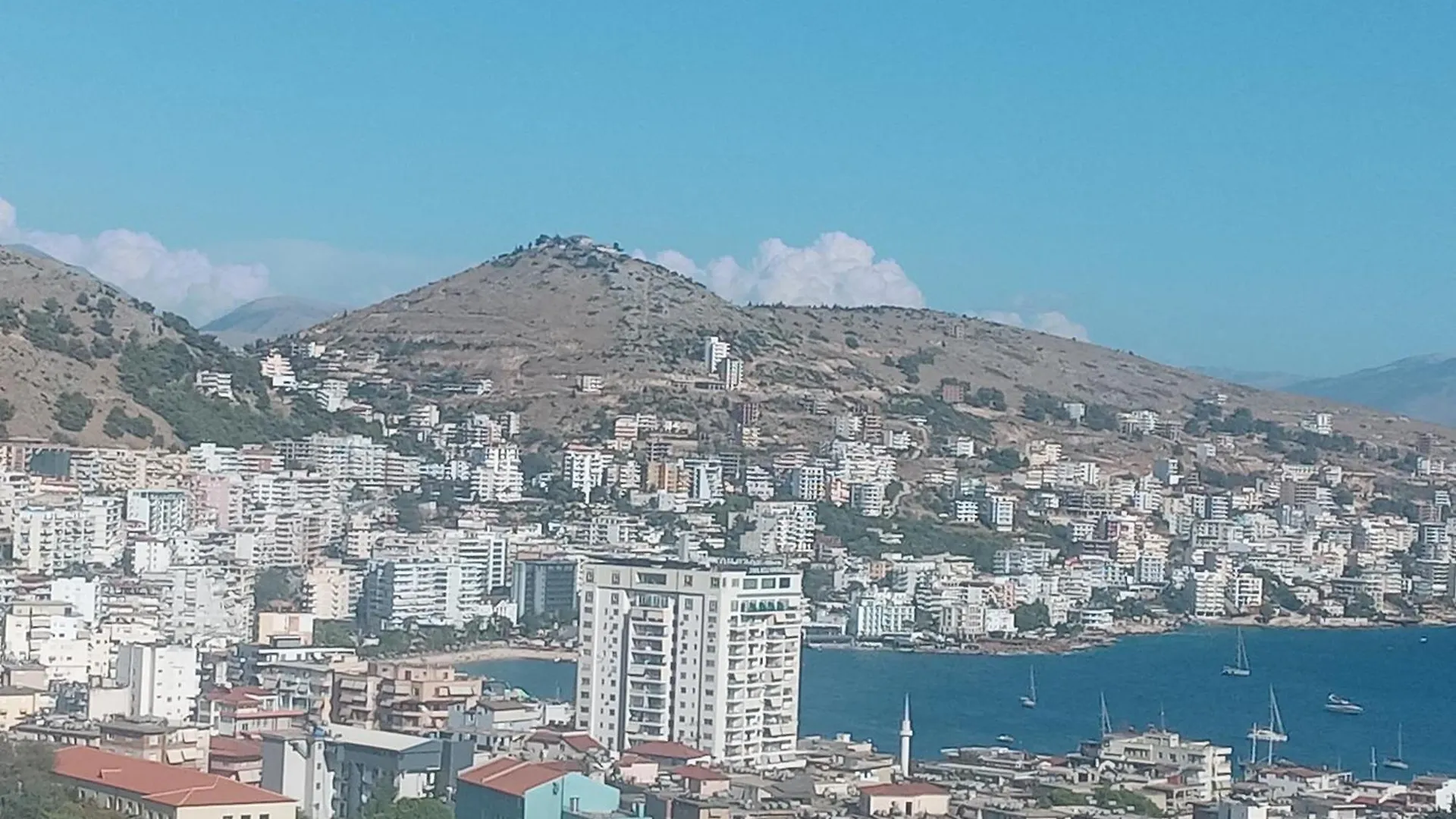 Vjollca'S Home Sarande 0*,  Albania